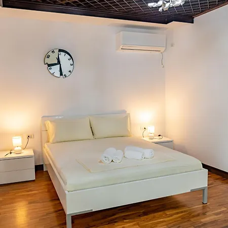Blloku 2 Bedroom *